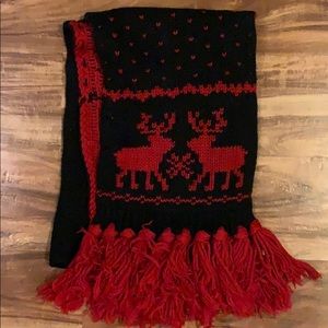 Abercrombie moose scarf